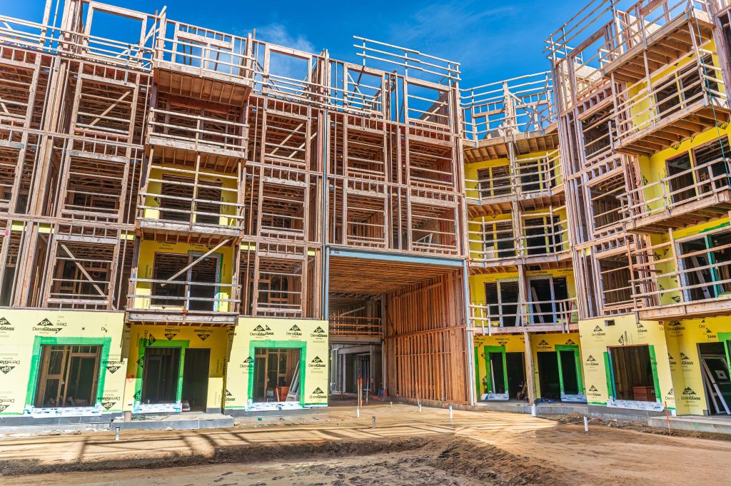Building frame made from wood, highlighting the arrangement of beams and support structures